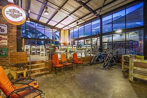 Sunrock Guesthouse