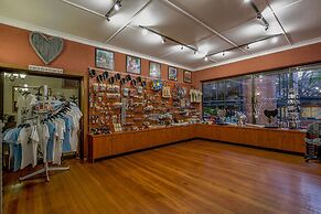 Sunrock Guesthouse