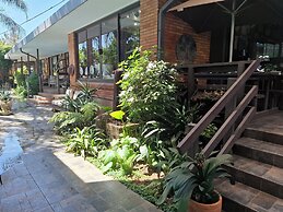Sunrock Guesthouse