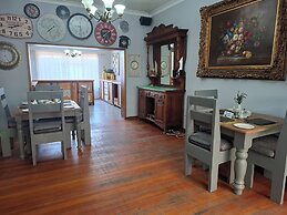 Sunrock Guesthouse