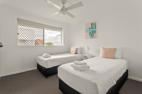 Kirra Palms Holiday Apartments