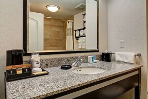 Hampton Inn & Suites by Hilton Red Deer