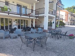 Bran & Denise - Apartments