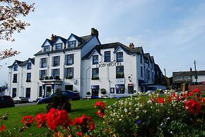 Lion Hotel and Studio Apartments