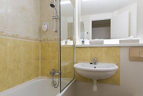 Comfort Hotel Etampes