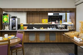 Comfort Hotel Etampes