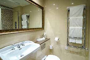 Greywalls Hotel and Chez Roux
