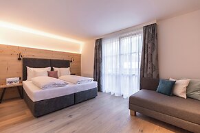Resl Resort