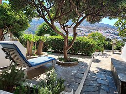 Villa Arni