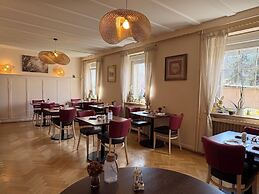 Hotel Deybach