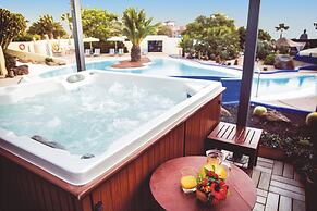Hotel LIVVO Risco del Gato Suites