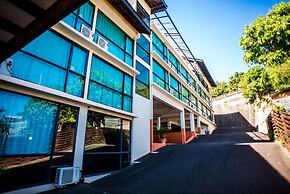 Tahiti Airport Motel