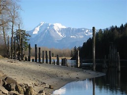 Woodside Inn