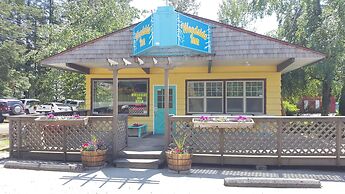 Woodside Inn