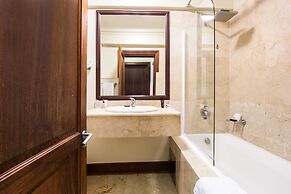 Belaire Suites