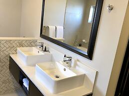 Belaire Suites