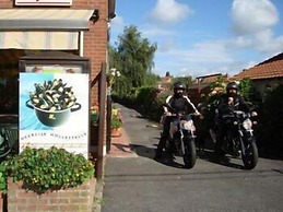 Elckerlyck Inn Hotel