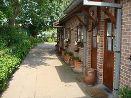 Elckerlyck Inn Hotel