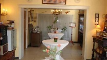 Elckerlyck Inn Hotel