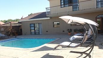 La Roche Guest House