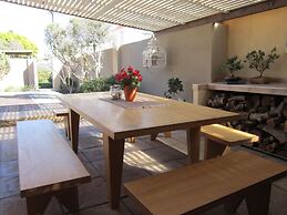 La Roche Guest House