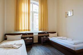 Hotel Queenspark