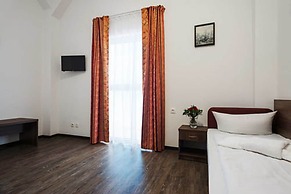 Hotel Queenspark