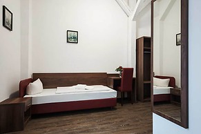 Hotel Queenspark