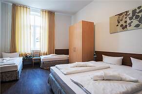 Hotel Queenspark