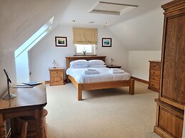 Beachcombers Apartments