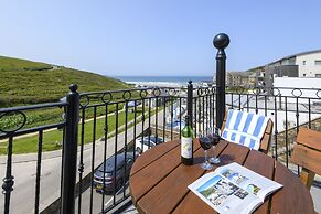 Beachcombers Apartments