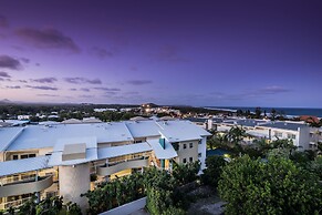 Coolum Seaside