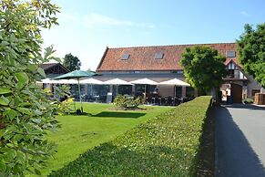 Le Domaine des Cigognes