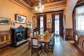 Larnach Lodge