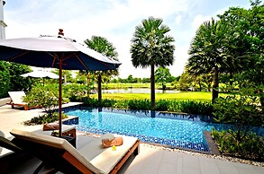 Summit Windmill Golf Suite Hotel @Suvarnabhumi