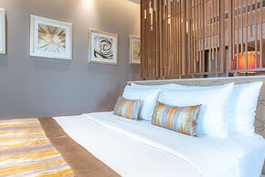 Summit Windmill Golf Suite Hotel @Suvarnabhumi