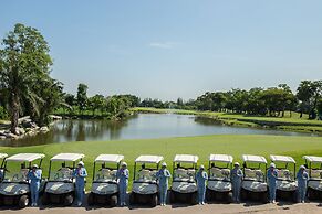 Summit Windmill Golf Suite Hotel @Suvarnabhumi
