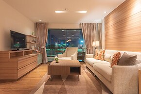 Summit Windmill Golf Suite Hotel @Suvarnabhumi