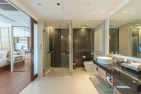 Summit Windmill Golf Suite Hotel @Suvarnabhumi