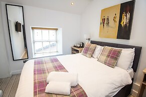 Healds Hall Hotel