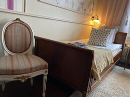 Strand Hotell