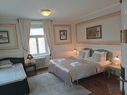 Strand Hotell