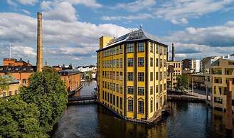 Strand Hotell