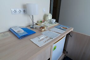 Hotel Equator