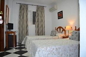 Hotel Oasis