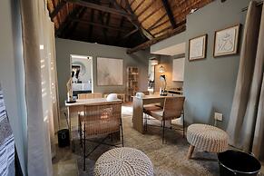 Tshukudu Game Lodge
