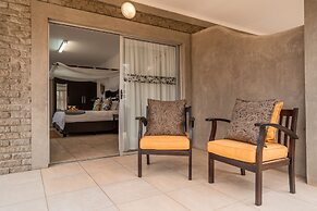 Tshukudu Game Lodge