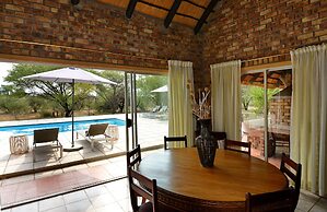 Tshukudu Game Lodge