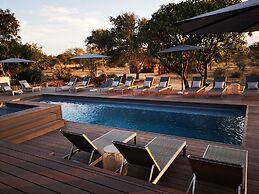 Tshukudu Game Lodge