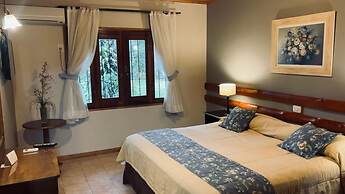 Orquideas Hotel & Cabañas